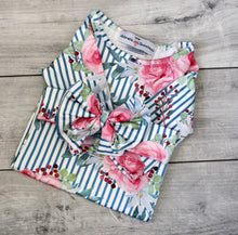 Load image into Gallery viewer, Rose Stripe Baby Gown &amp; Bow Set
